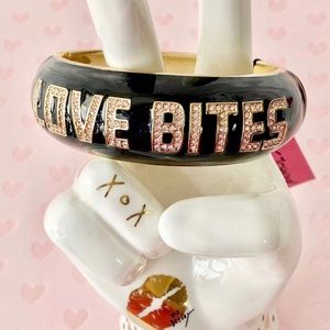 Pink Gem LOVE BITES Betsey Johnson Bangle